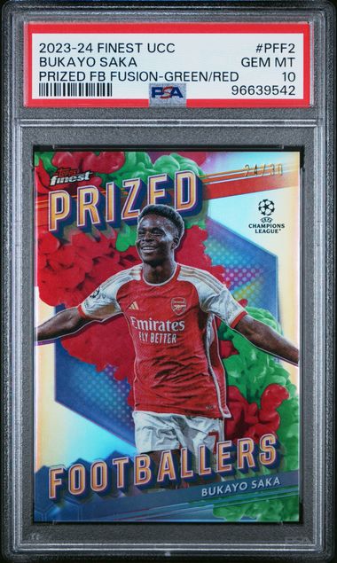 PSA 10 - Bukayo Saka 24/30 2023-24 PFF2 Topps Prized Footballer Green/Red - Football